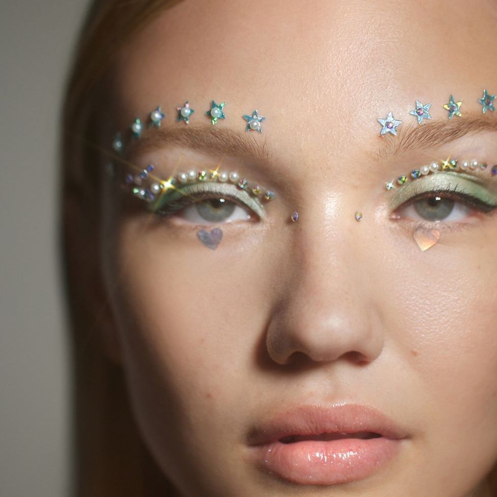 rhinestone eye makeup 